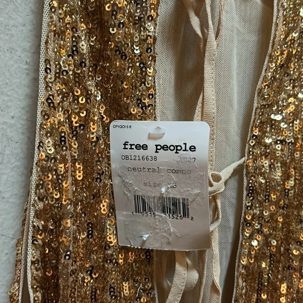 Free People Gold Sleeveless Halter Sequin Top Size XS NWT